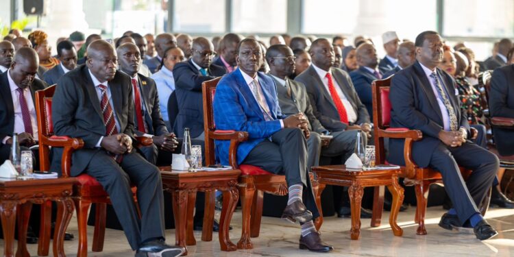 President William Ruto and his FDeputy Rigathi Gacgagua while attending the Kenya Kwanza Parliamentary Group briefing. PHOTO/ Kimani Ichungwah