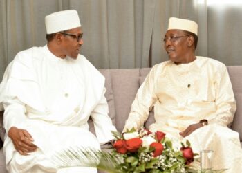 AFP | Nigerian President Muhammadu Buhari (L) and Chad's President Idriss Deby (R) often discussed border security
