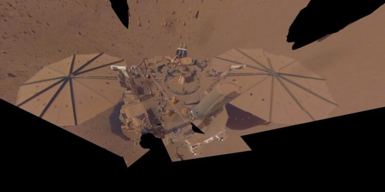 A selfie taken by NASA's InSight Mars lander on April 24.
Photo: NASA