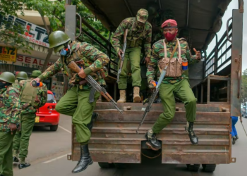 Police officers from Kenya’s General Service Unit get ready to disperse demonstrators protesting against police brutality in Nairobi in July 2020 | Tony Karumba/AFP via Getty Images)