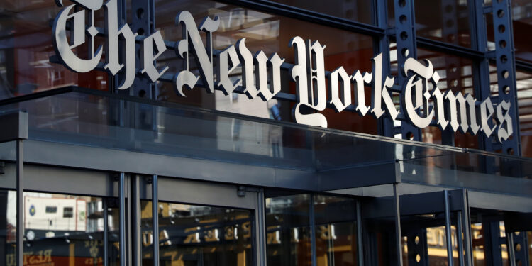 New York Times’ Blue Badge Removed for Not Paying Subscription Fee

Photo Courtesy
