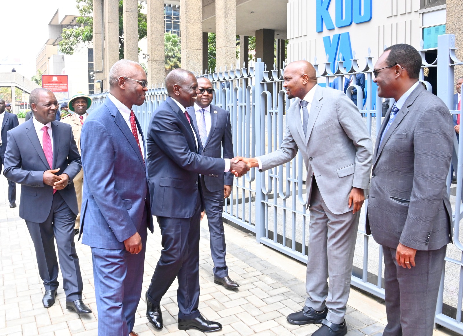 How to Invest Using DhowCSD Tool Launched by Ruto 