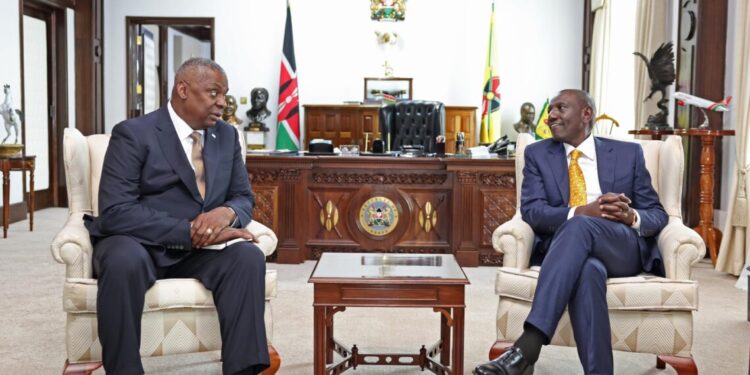 President William Ruto (Right) and US Defense Secretary Lloyd Austin at State House Kenya. PHOTO/State House Kenya.