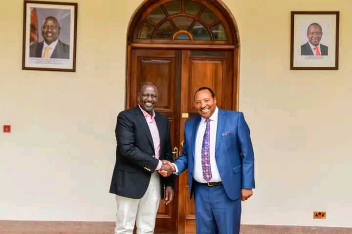 Former Kiambu Governor Ferdinand Waititu (right) meets President William Ruto. 