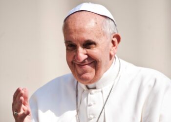Pope Francis Allows LGBTQ Baptism