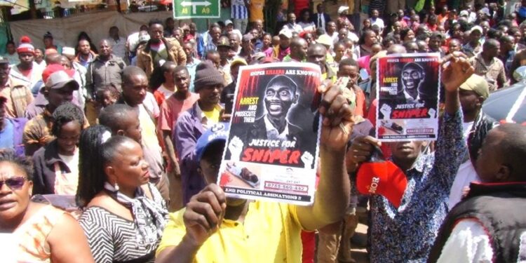 Meru residents protest the murder of blogger Daniel Muthiani, popularly known as Sniper