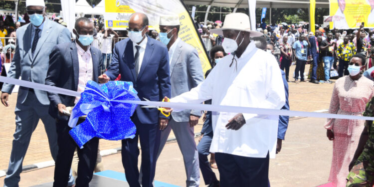 Museveni Launches First Interest Free Bank to Fight Poverty