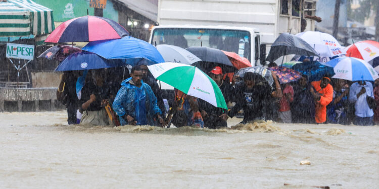 Heavy rains: Met Department Warns Residents of Select Areas