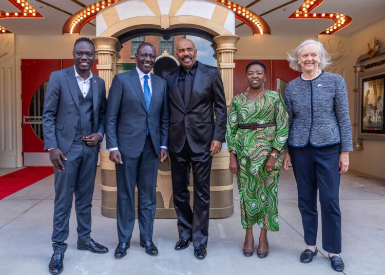From left: Comedian Eddie Butita, President William Ruto, Steve Harvey, First Lady Rachel Ruto, and US Ambassador to Kenya Meg Whitman.