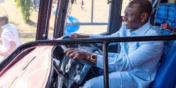 President William Ruto handed over a bus to Mitunguu Technical Training Institute, Meru County. PHOTO/PCS.