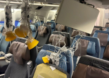 Inside the Cabin of Singapore Airline after the emergency landing in Bangkok. Photo/Courtesy