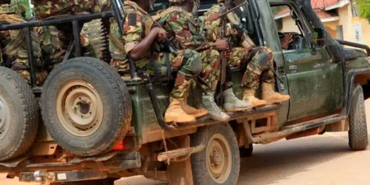 Al-Shabaab: 4 Kenyan Officers Dead in Attack