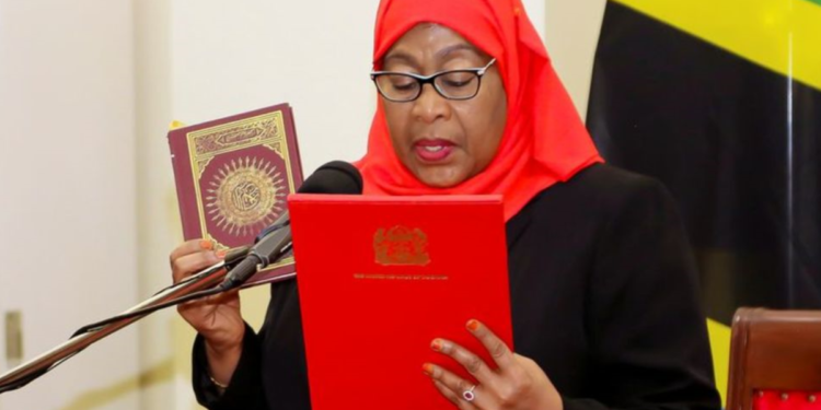 Tanzania's new president, Samia Suluhu Hassan, takes oath of office following the death of her predecessor John Magufuli at State House in Dar es Salaam, Tanzania March 19, 2021. Photo/Courtesy REUTERS/Stringer