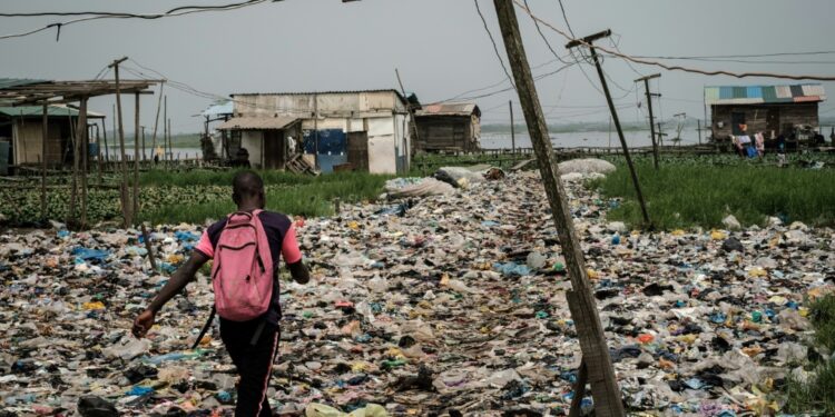 African cities are scarred by huge landfills where plastic waste is measured in the thousands of tones | AFP