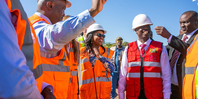 Deputy President Rigathi Gachagua and Nakuru Governor Susan Kihiki during the Menengai Geothermal Power Project ground breaking.

Photo Courtesy