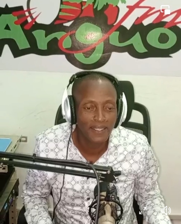 The former governor has returned to radio after losing in the 2022 elections.