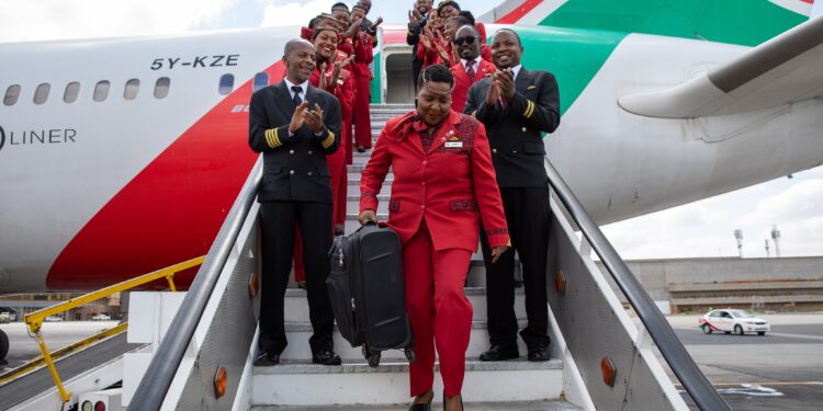 Kenya Airways honors employee after 38 years. PHOTO/KQ.