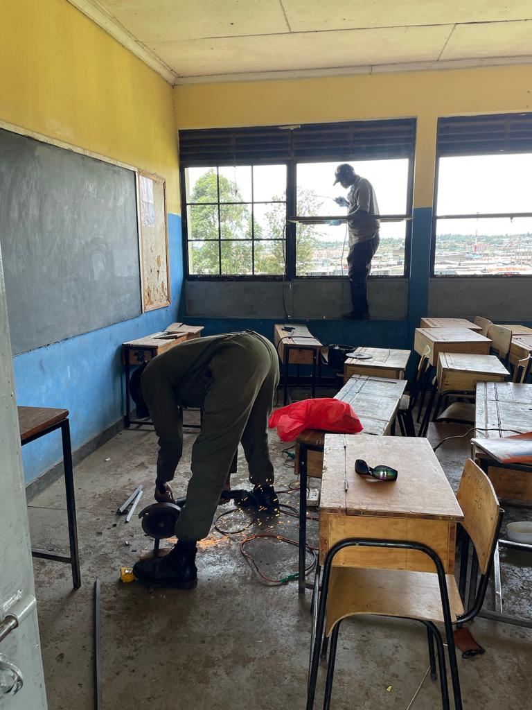 Rwandan Refugee Octave Gives Back to his Former School in Kenya 