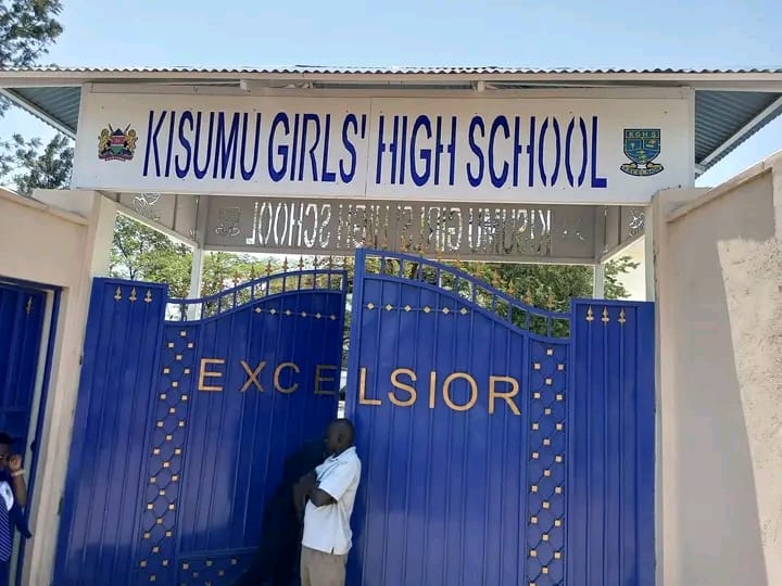 A photo showing the entrance to Kisumu Girls High School. 