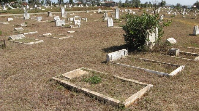 Lang'ata Cemetery Workers Strike Stopping Burials