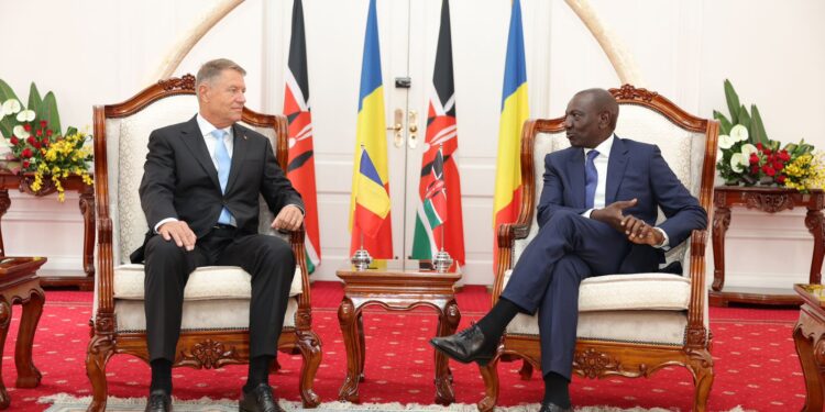 Ruto and Romanian President in Nairobi. 
